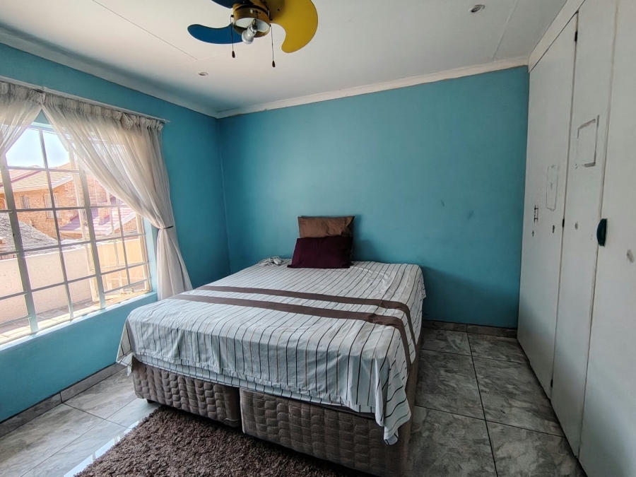 3 Bedroom Property for Sale in Safari Gardens North West